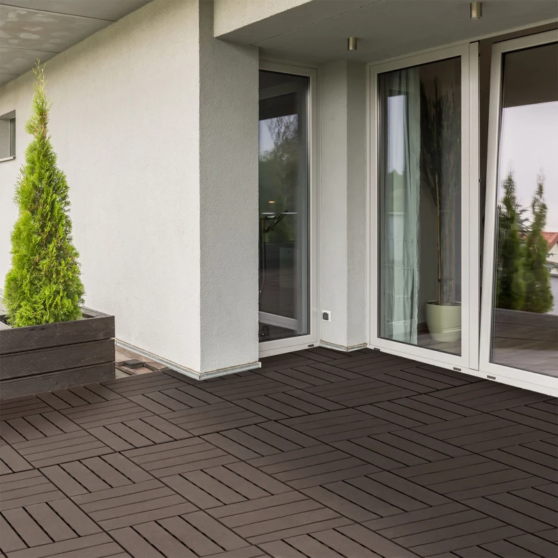 Terrassenfliesen reinigen: 7 einfache Schritte für ein wie-neu Ergebnis